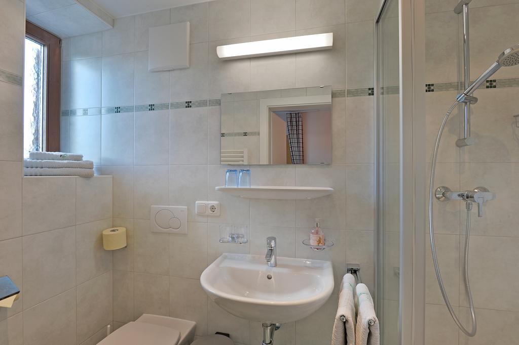 Bio Angererhof Villa Bad Häring Room photo